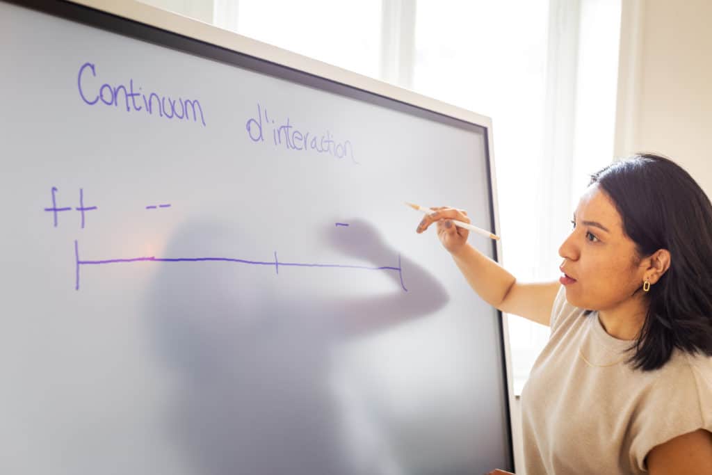 Vers une approche intégrant deux notions apparemment opposées : time out et éducation positive 1 Méthode pour thérapie enfants Dys et TDAH